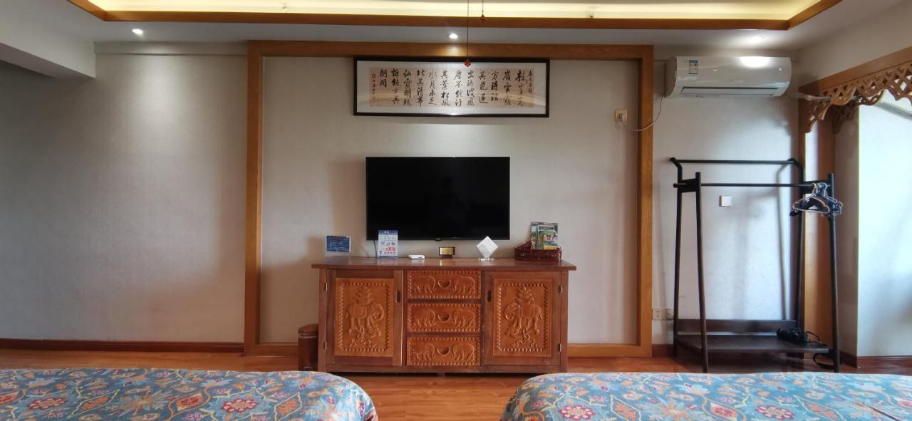 Doudou Meilan Fengqing Inn Jinghong Buitenkant foto