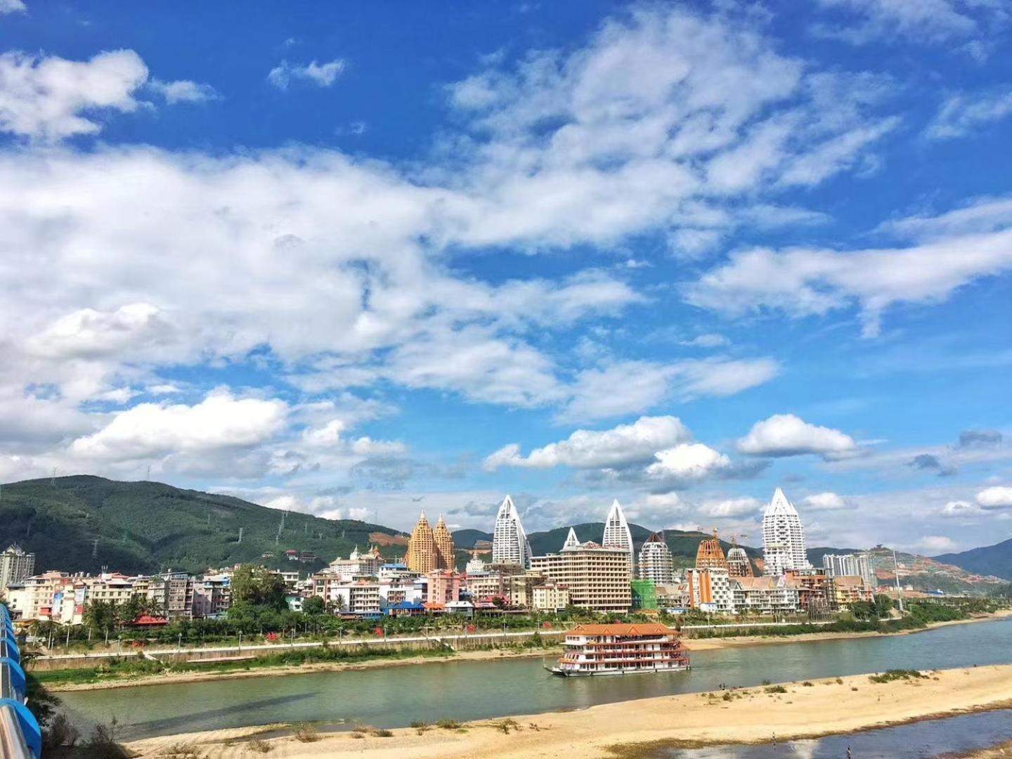Doudou Meilan Fengqing Inn Jinghong Buitenkant foto